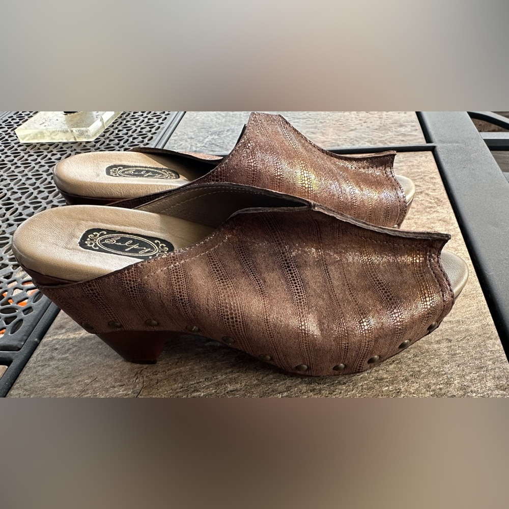 SALPY Megan‎ Clogs Brown Leather Platform Mules Size 7.5